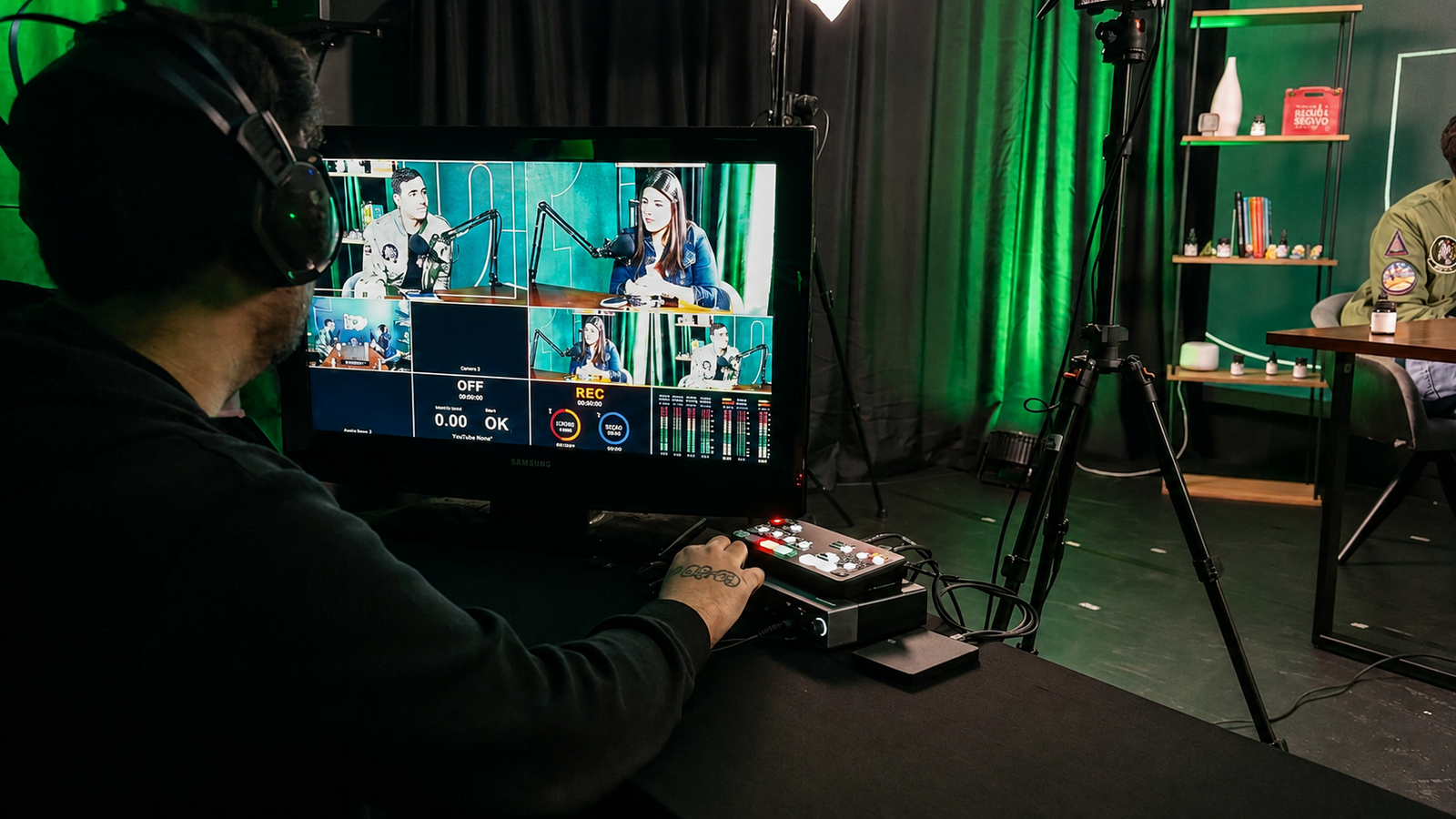backstage do podcast ao vivo